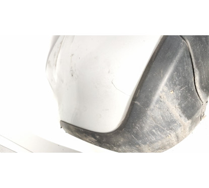 Paraurti Posteriore Suzuki Sx4 2007-2012 Argento Con Sensori Di Parcheggio. Difetto